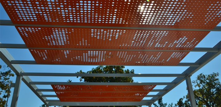 Stahl- Pergola  - Schulhofmöbel | FreiraumObjekte Ney GmbH